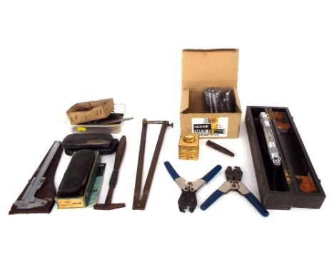 Quantity of various clockmaker's tools 
