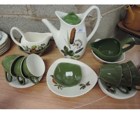 A Stylecraft Midwinter Riverside part coffee service
