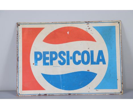 Pepsi-Cola - Sizes: H350mm L500mm - Weight (K): 0,7kg - Condition: After checking â€“ wear/worn/patina of use- no restoration