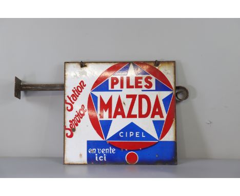 France - Mazda Stem Batteries - Sizes: H415MM L450MM - Weight (K): 2,5kg - Condition: After checking â€“ wear/worn/patina of 