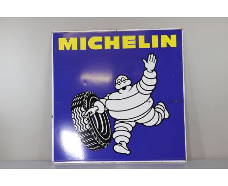 France - Michelin 90 x 90 - Sizes: H800MM L800MM - Weight (K): 6,4kg - Condition: After checking â€“ wear/worn/patina of use-