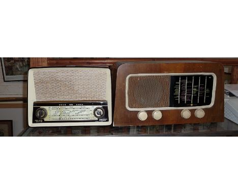 Ekco VHF/AM radio in bakelite case, model no. U319A. Together with a walnut cased PYE of Cambridge valve radio Type 19A 