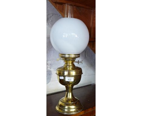 Vintage Duplex brass oil lamp with glass shade 