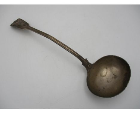 A Victorian silver serving ladle by George Williams Adams, London 1871, with thread and shell pattern, 305 g, 32 cm long 
