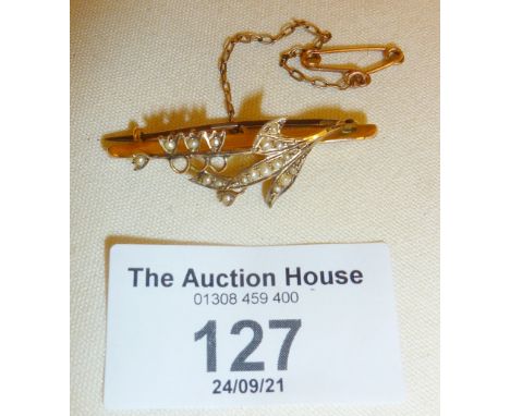 9ct gold and seed pearl bar brooch, approx. 2.4g in weight