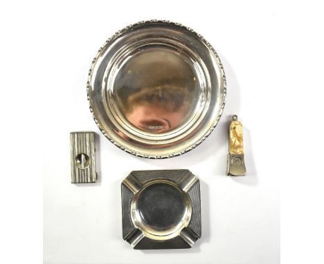 VINER'S LTD; a George V hallmarked silver circular dish, Sheffield 1938, diameter 13.5cm, a small ashtray and two base metal 