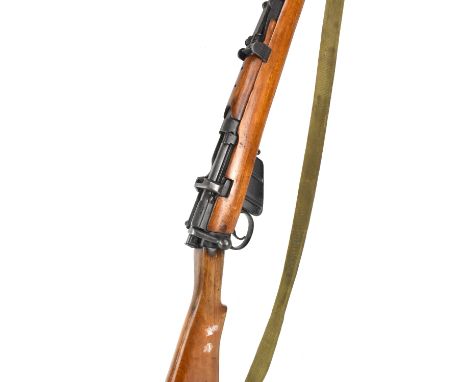 A deactivated 1919 pattern Lee-Enfield short fully stocked rifle manufactured by BSA.Additional InformationThis is not a live