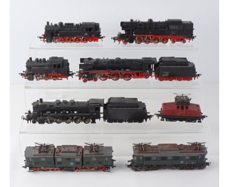 umfangreiches Konvolut H0, überwiegend Fleischmann und Roco, ca.50 Hänger und ca.13 Loks u.a. Fleischmann Kranwagen/Drehkran,