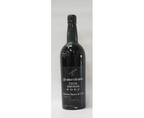 QUARLES HARRIS 1958 VINTAGE PORTA rare and unusual bottle of Vintage Port.  Quarles Harris 1958 Vintage Port.  No Strength or