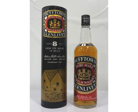 DUFFTOWN GLENLIVET 8YOBottled in the late 1970's/ early 1980's this is a nice example of the Dufftown Glenlivet 8 Year Old Si