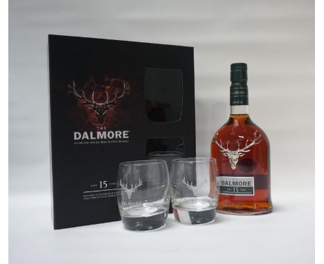 THE DALMORE 15YO GIFT SETA nicely presented bottle of the Dalmore 15 Year Old Single Malt Scotch Whisky.  70cl.  40% abv.  Bo