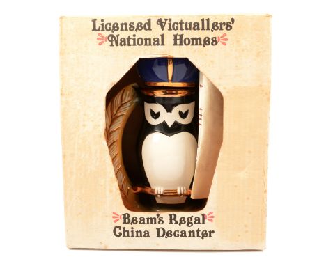 Beam's Regal Owl decanter, Kentucky Straight Bourbon Whisky, 100 Months Old. 700ml, 40% volume, in carton, Beswick Golden Eag