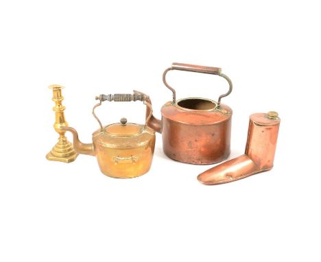 Quantity of copper and brass, including kettles, postal scales, lantern lens, etc.Qty: Qty