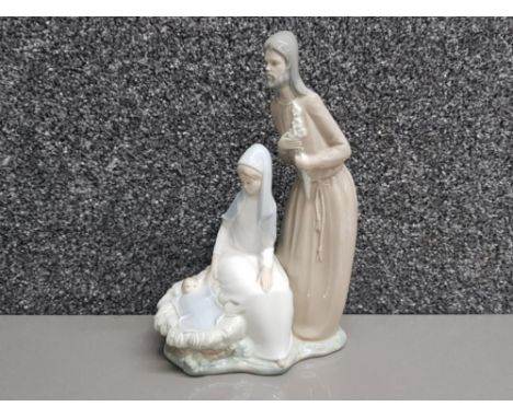 Nao by Lladro figure the holy family - Mary, Joseph &amp; baby jesus