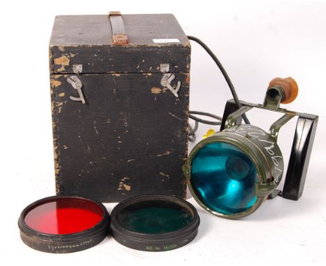 An original WWII Second World War Aldis signalling lamp ' Lantern Electric '. Complete within it's original wooden case. Comp