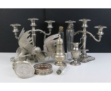 Quantity of mixed metal ware and silver plated items to include decorative cockerel ornaments, two glass hunting flasks, doub