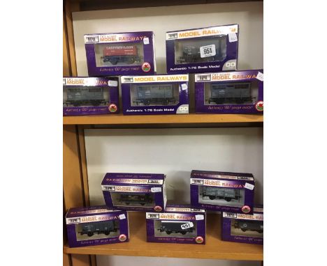 DAPOL OO SCALE MODEL RAILWAY ROLLING STOCK, 3 B549 WAGONS, 2 B528 HOPPER, 1 B550 TIVERTON, B348 WAGON, B081 FRUIT VAN &amp; A