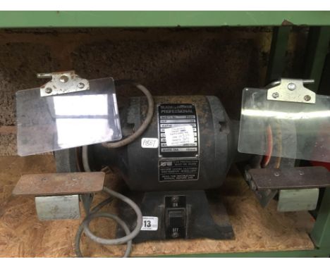 BLACK &amp; DECKER PROFESSIONAL BENCH GRINDER