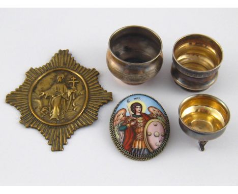 A mixed lot, being two pre revolution, one post revolution, small Russian silver salts, wt. 58gm., together with an enamel re