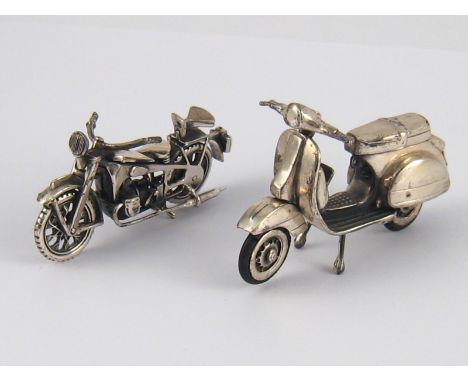 Italian silver miniatures. A Vespa scooter, Italian assay, stamped 925, and a vintage motor cycle, stamped 925 and London imp