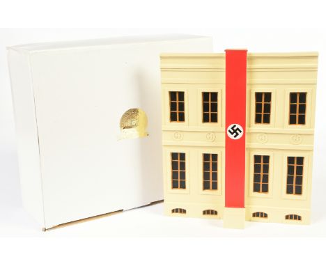 King &amp; Country 'Berlin '38' Series - Set No. LAH 43 'Liebstandarte: LAH Annex', Boxed. Condition generally appears Near M