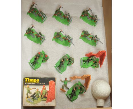 Timpo - 'Modern Army' Series &amp; Similar. Comprising: Unboxed examples of Ref. 752 'American Bazooka Team'; some unboxed &a