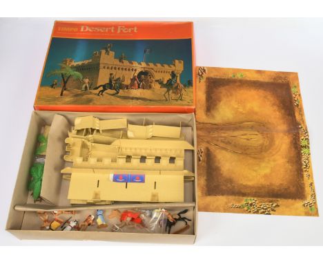 Timpo Toys - Set Ref. 1500 'Desert Fort', Boxed. Circa 1971 issue. Condition generally appears Good to Excellent overall (for