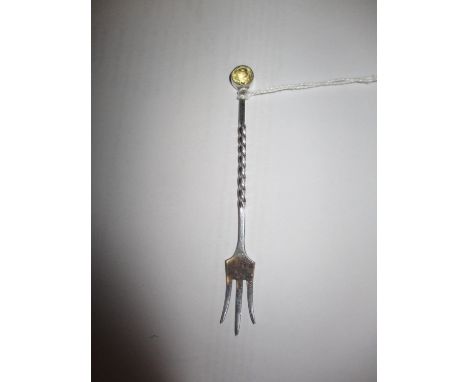 Scottish Provincial Silver Butter Fork with Citrine Finial by William Robb of Ballater, Edinburgh 1920