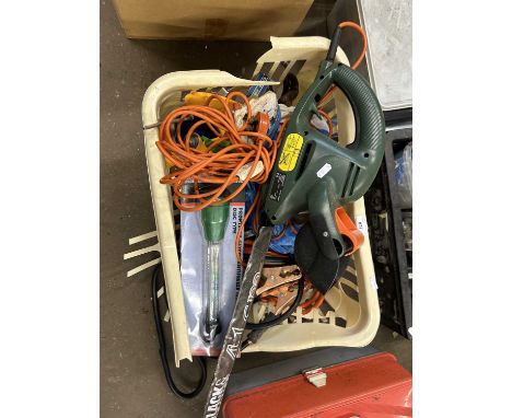 Black &amp; Decker 41cm GT251 chainsaw and other garage contents to include jump leads etc