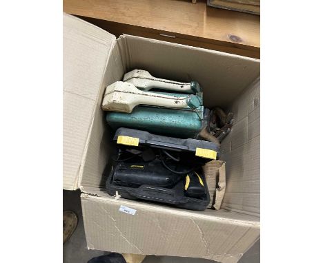 Box of assorted tools and two fabory oil cans