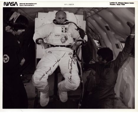 Thomas K. Mattingly II signed NASA original 10x8 inch black and white photo pictured during the Apollo16 mission. From single