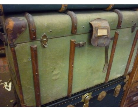 Early 20th Century green fibre wooden banded travelling trunk