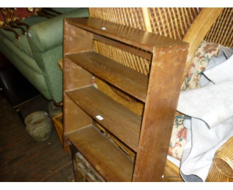 Early 20th Century Arts and Crafts oak three shelf open bookcase