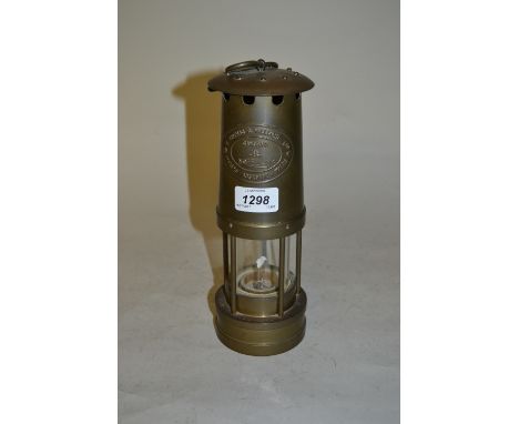 E. Thomas and Williams Cambrian miners lamp