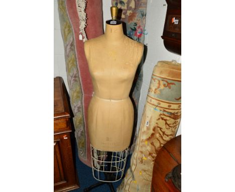 A KENNETT AND LINDSELL LIMITED, GOPSALL STREET, LONDON DRESSMAKERS LADIES MANNEQUIN, with adjustable mechanism shoulders, wir