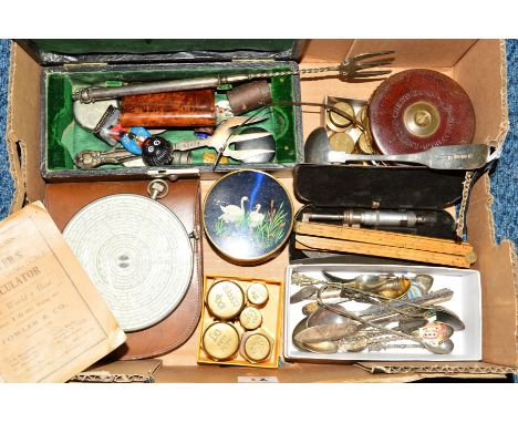 A BOX OF MISCELLANEOUS ITEMS, to include a George III silver Fiddle pattern spoon, with silver hallmark for Dublin 1807, a Fo