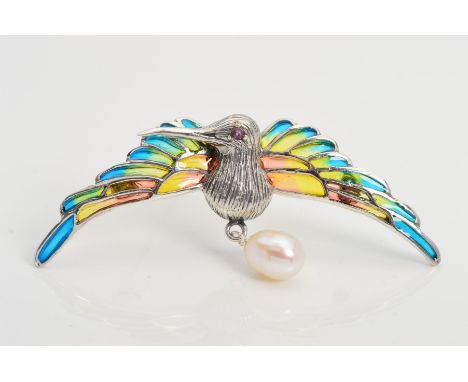 A MODERN BIRD BROOCH, central hummingbird textured body suspending a freshwater cultured pearl, the wings inlaid with multi c