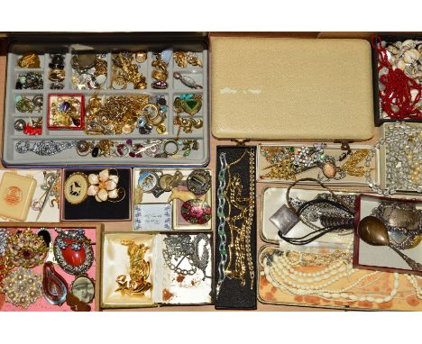 A BOX OF COSTUME JEWELLERY, to include a Mizpah brooch, further brooches, earrings, necklaces, pendants, bracelets, two silve