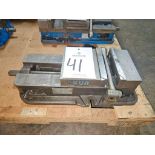 Kurt D675 6" Machine Vise