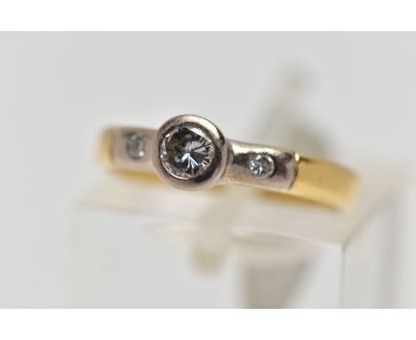 AN 18CT YELLOW GOLD DIAMOND RING, a single cut diamond bezel set in white gold, accented with two single cut flush set diamon