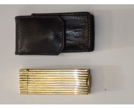 Dunhill 14ct gold cigarette lighter with case