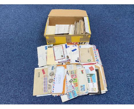 Stamp Interest - Huge Quantity, approx 1000, First Day Commemorative and Commercial Stamp covers, from around the world, with