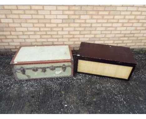 A storage chest and a trunk. [2]