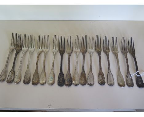 Fourteen German silver table forks marked 750 by Frey & Sohne, and three forks marked 800 by Julius Lemor Breslau - total wei