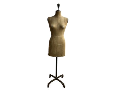 At Auction: AN EARLY 20TH CENTURY DRESSMAKERS MANNEQUIN on an