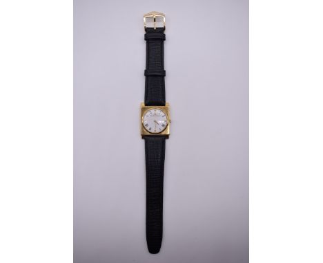 A vintage Jaeger le Coultre 18K gold manual wind wristwatch, 27mm, the case stamped 18k and numbered 1075781 A, the signed mo