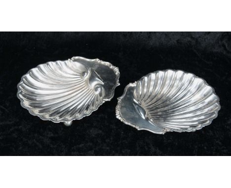 Pair of Josiah Williams &amp; Co. silver scallop shell dishes, raised on three ball feet, London 1922, 5.25" x 4.25", 5.1oz t