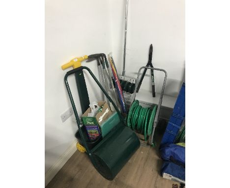 GARDEN SPREADER & GARDEN ROLLER AND OTHER ITEMS
