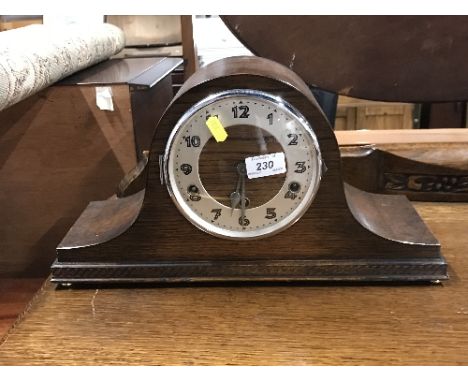 NELSONS HAT MANTLE CLOCK