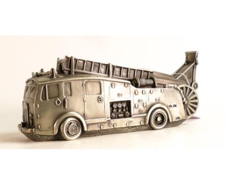 Large Compulsion Gallery Resin Model of Fire Engine, damaged top bell &amp; scuffing to rear, length 30cm 
